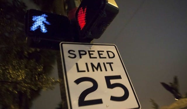O limite dos 40 km/h cobre 90% das ruas de NYC. Foto: Getty Images.