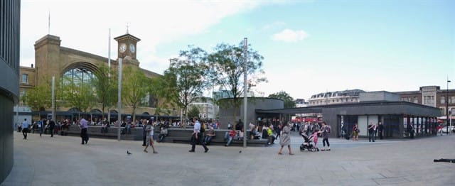 Frente da Estação de King´s Cross, em Londres. Foto: Site da Estação / Reprodução.