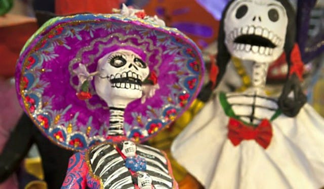 La Catrina, personagem de José Guadalupe Posada, é a principal personagem da Dia dos Mortos no México. Foto: Renata Hirota. 