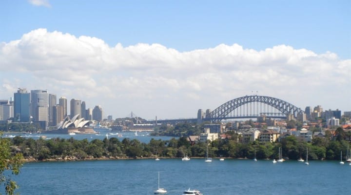 Baía de Sydney, Austrália © Rfsjim / Wikimedia Commons.
