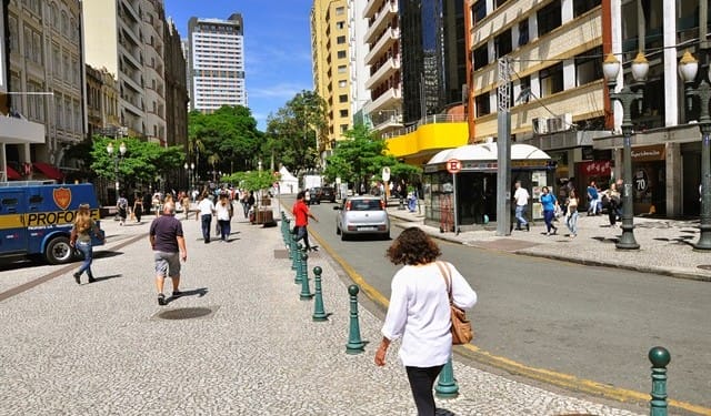 Avenida Santos Dumont, em BH, um dos símbolos da capital mineira quando o assunto é mobilidade urbana. Foto: Mariana Gil / WRI Brasil.