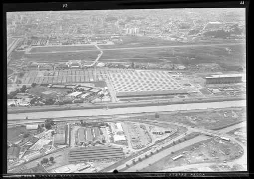 Vista aérea do Parque Anhembi em 1973. Foto: Edison Pacheco Aquino / Acervo PMSP.