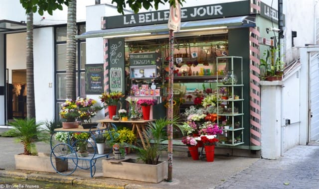 La Belle de Jour, a banca de flores que colore as ruas de Moema e recria hábitos na cidade. Foto: Brunella Nunes.