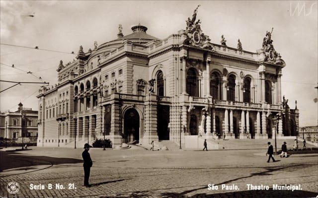 Teatro Municipal, cerca de 1908. Foto: Guilherme Gaensly.