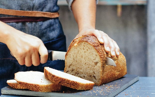 O pão voltou a ser uma atividade doméstica. Foto: Getty Images.