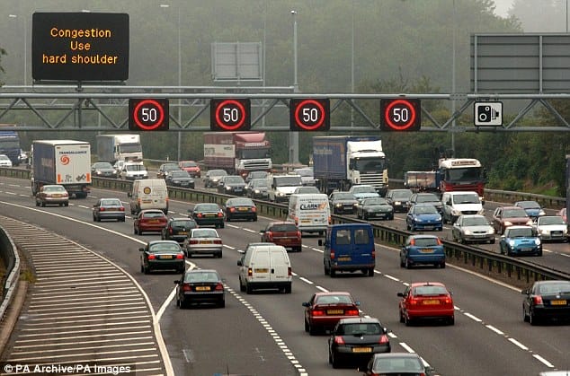 Todas as ruas do centro de Londres gerenciadas pela Transport for London terão velocidade reduzida para 20 mph. Foto: PA Images.