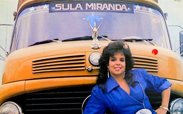 Sula Miranda ficou conhecida nacionalmente pelo sucesso da sua primeira música, Caminhoneiro do Amor. Foto: Divulgação. 