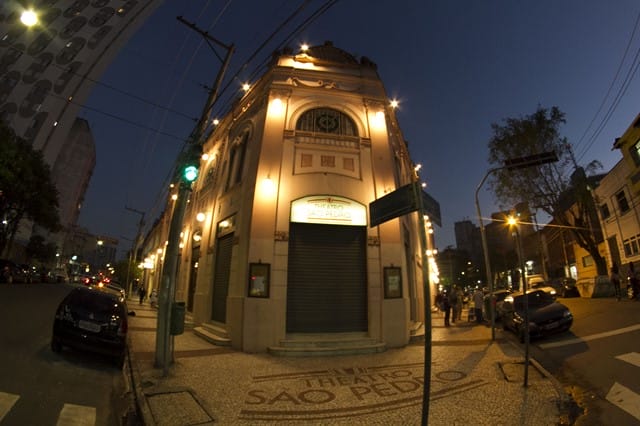 Fachada do Theatro São Pedro na região central da cidade. Foto: Divulgação.