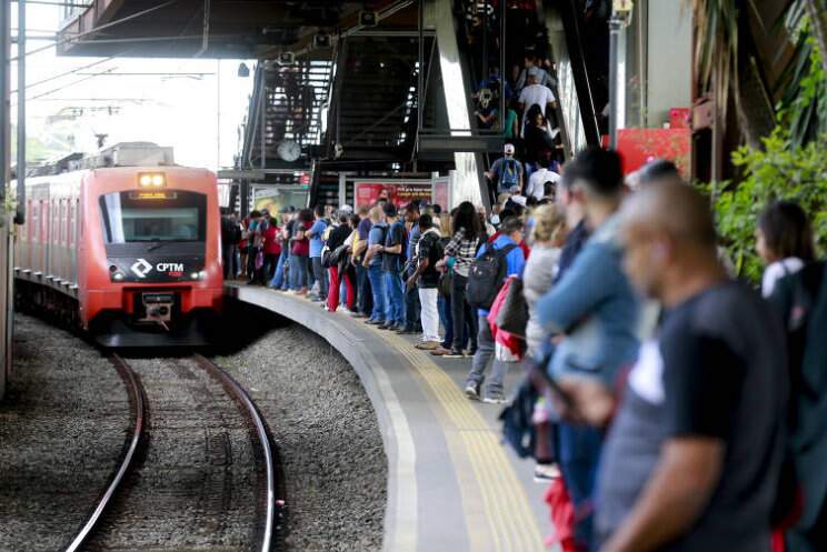 Quem também viu aumentar sua participação da mobilidade na grande São Paulo foi a CPTM que passou de 2% para 3% dos deslocamentos (de 800 mil para 1.300 milhões de viagens). Foto: Robson Ventura / Folhapress.