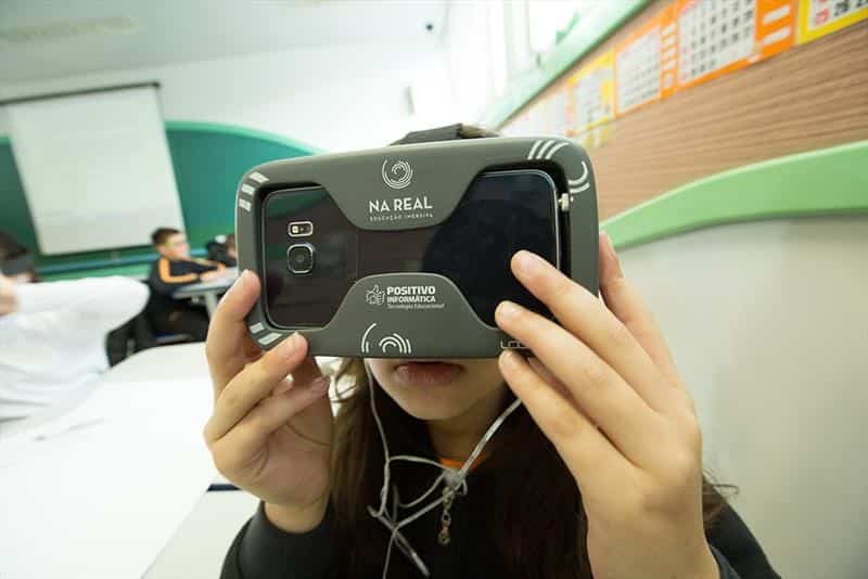 Startups do Vale do Pinhão serão destaque no Smart City Expo Curitiba. Na imagem Óculos de realidade virtual da VRGlass. Foto: Divulgação.