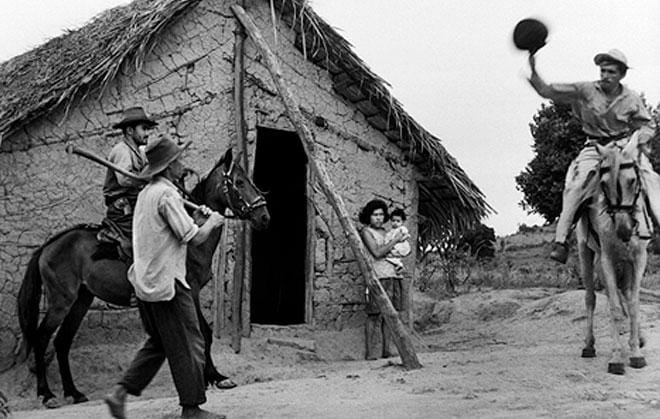 Cena de "Cabra Marcado para Morrer", iniciado em 1962 e lançado em 1984. Foto: Divulgação.