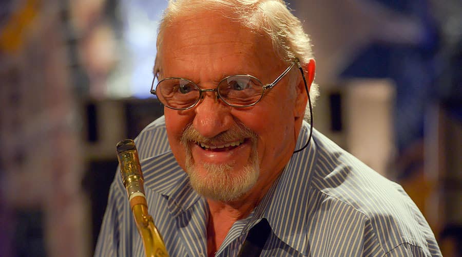 O argentino Hector Costita é compositor, saxofonista, flautista e clarinetista. Foto: Instrumental Sesc Brasil.