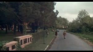Cena final de C'eravamo tanto amati ('Nós que Nos Amávamos Tanto') filme de Ettore Scola lançado em 1974. Imagem: reprodução.