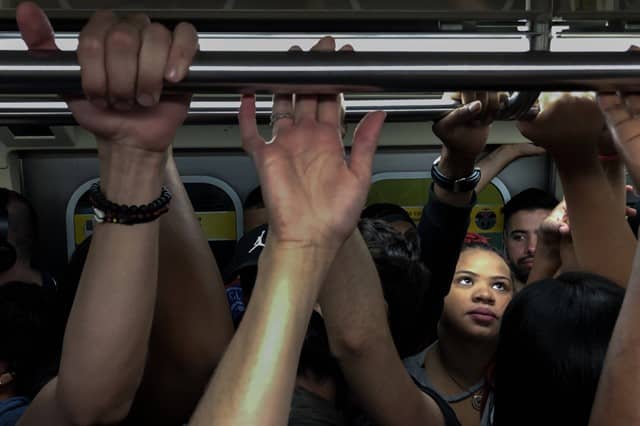 “São Paulo pontua pobremente no índice de cidades prontas para a tecnologia” na mobilidade urbana, informa o trabalho. Foto: Folhapress.