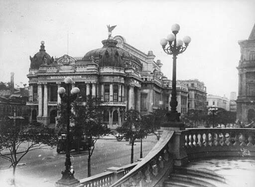 O Theatro Municipal do Rio de Janeiro foi inaugurado em 14 de julho de 1909. Foto: Augusto Malta / Theatro Municipal.