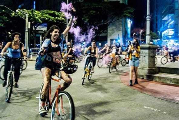 Movimento como o Terça das Manas ajudam mulheres a se apropriar do espaço público com a bicicleta. Foto: Terça das Manas.