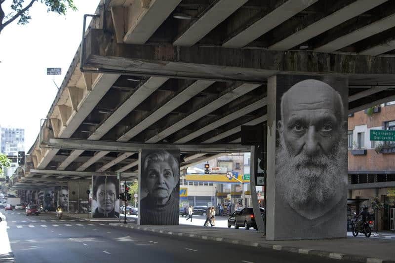 Galeria de grafites instalado nos pilares do Minhocão na altura da Rua Amaral Gurgel. Foto: CET.
