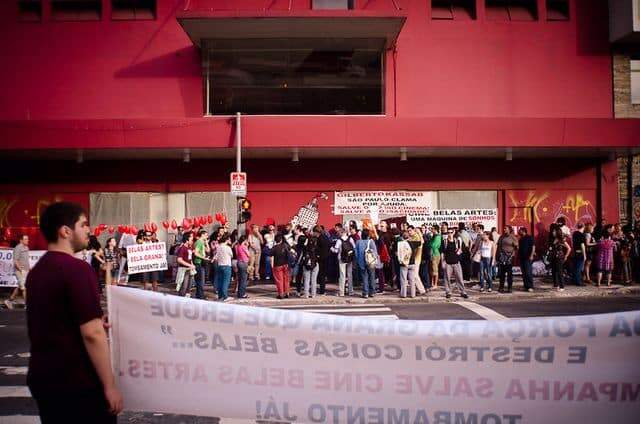 Manifestação contra o fechamento do Cinema Belas Artes em São Paulo. Foto: Fora do Eixo.